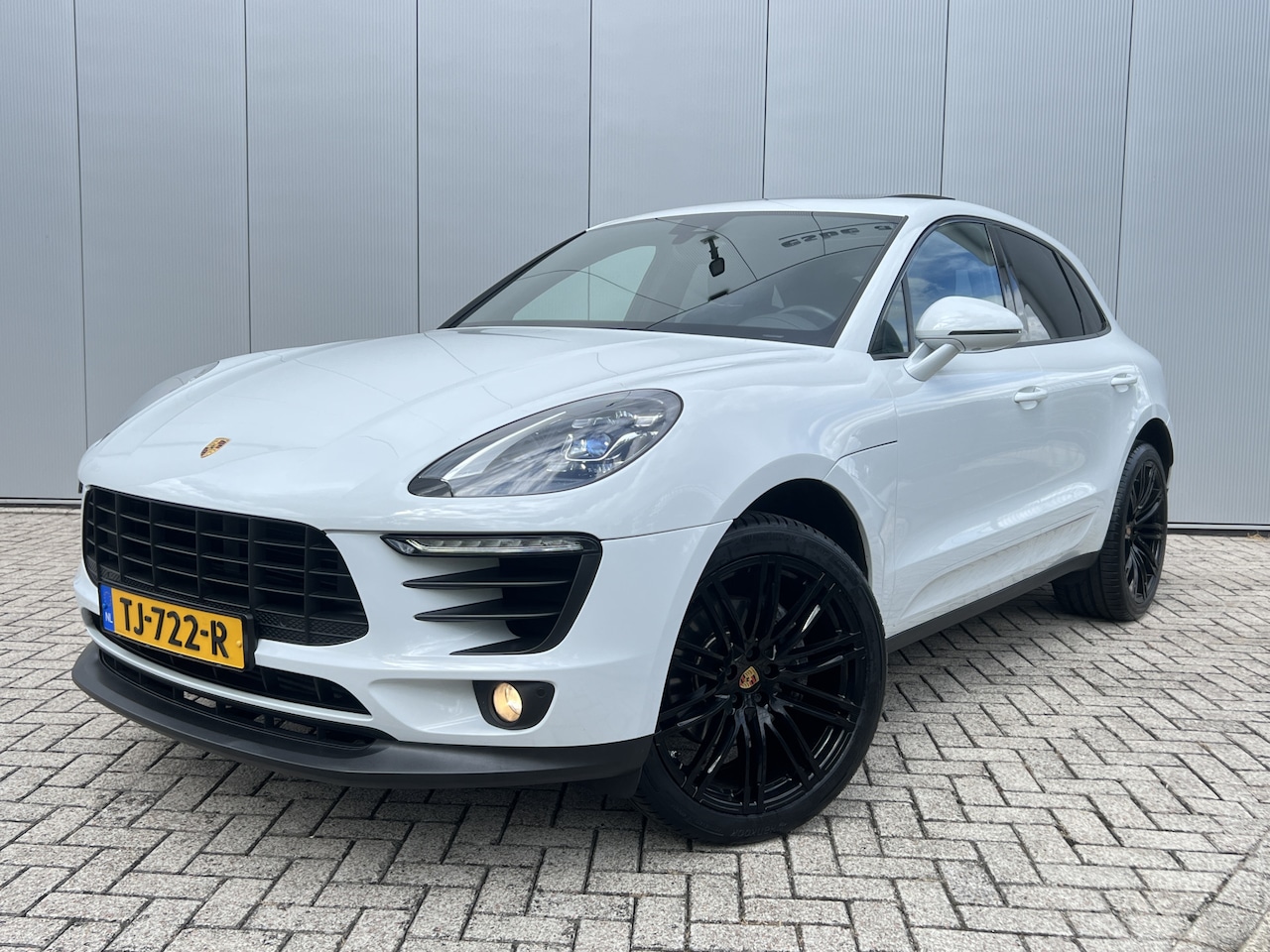 Porsche Macan - 2.0 Bose Panoramadak Elek Sportstoelen Leder 21 Inch Black Turbo Velgen Navigatie Led Geti - AutoWereld.nl
