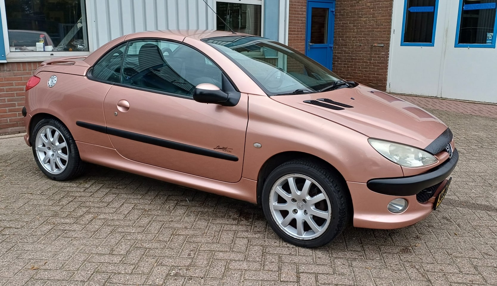 Peugeot 206 CC - 2.0-16V 2.0-16V - AutoWereld.nl