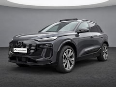 Audi Q6 e-tron - S edition 252pk 83 kWh · Panoramadak · 360 Camera · Warmtepomp · Wegklapbare Trekhaak · Ma