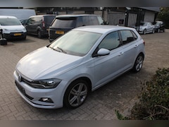 Volkswagen Polo - VOOR INFO 0685644860 1.0 TSI Highline. De auto heeft schade gehad. En is niet mooi gemaakt