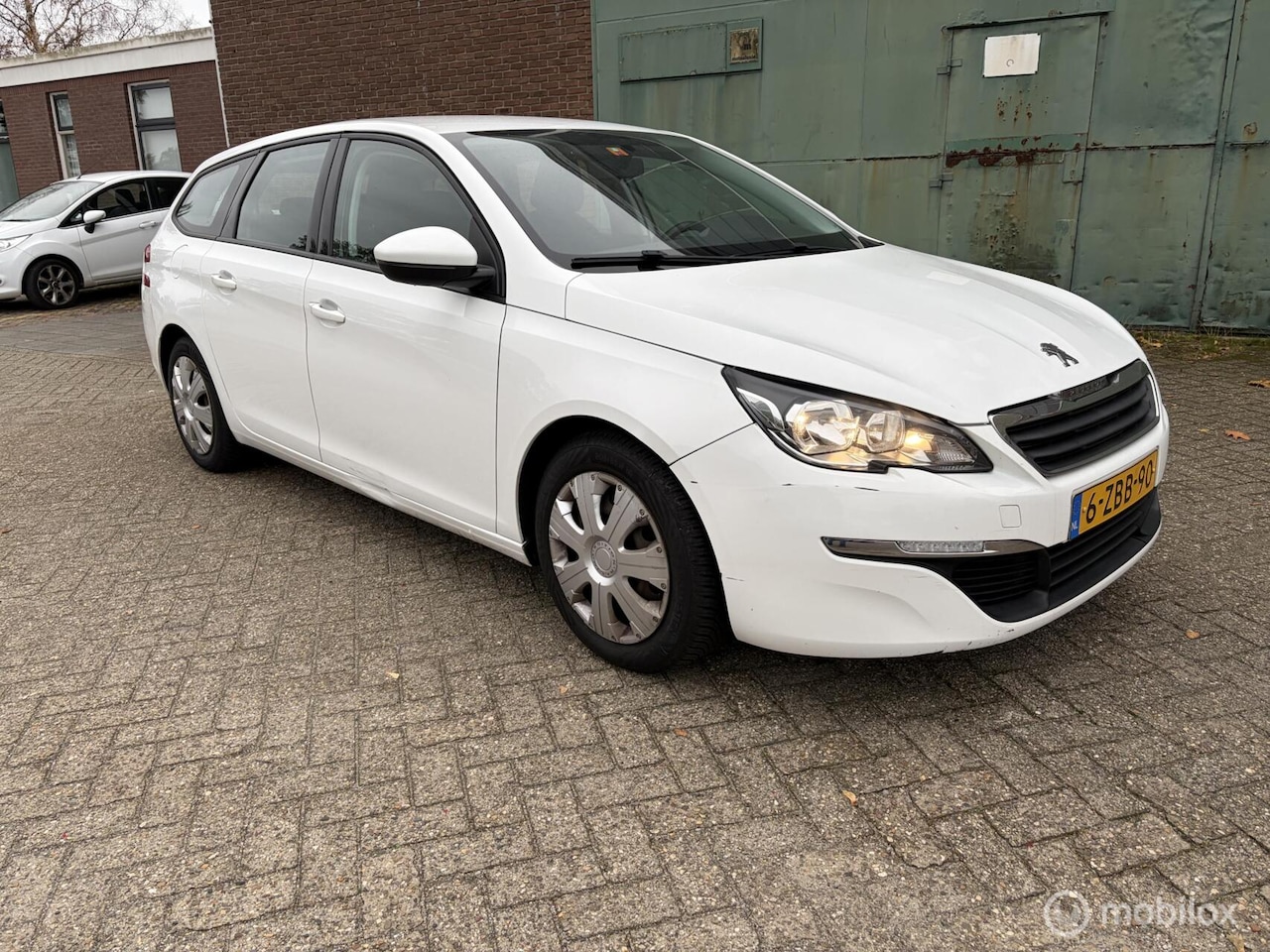 Peugeot 308 SW - 1.6 BlueHDI Access 1.6 BlueHDI Access - AutoWereld.nl