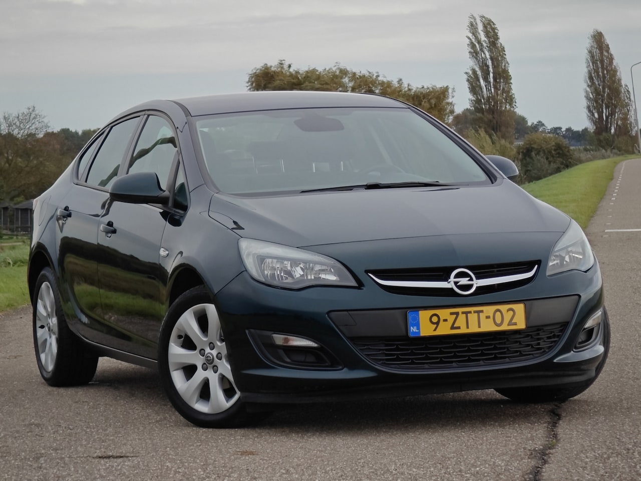 Opel Astra - 1.4 Turbo Business 1.4 Turbo Business+ - AutoWereld.nl