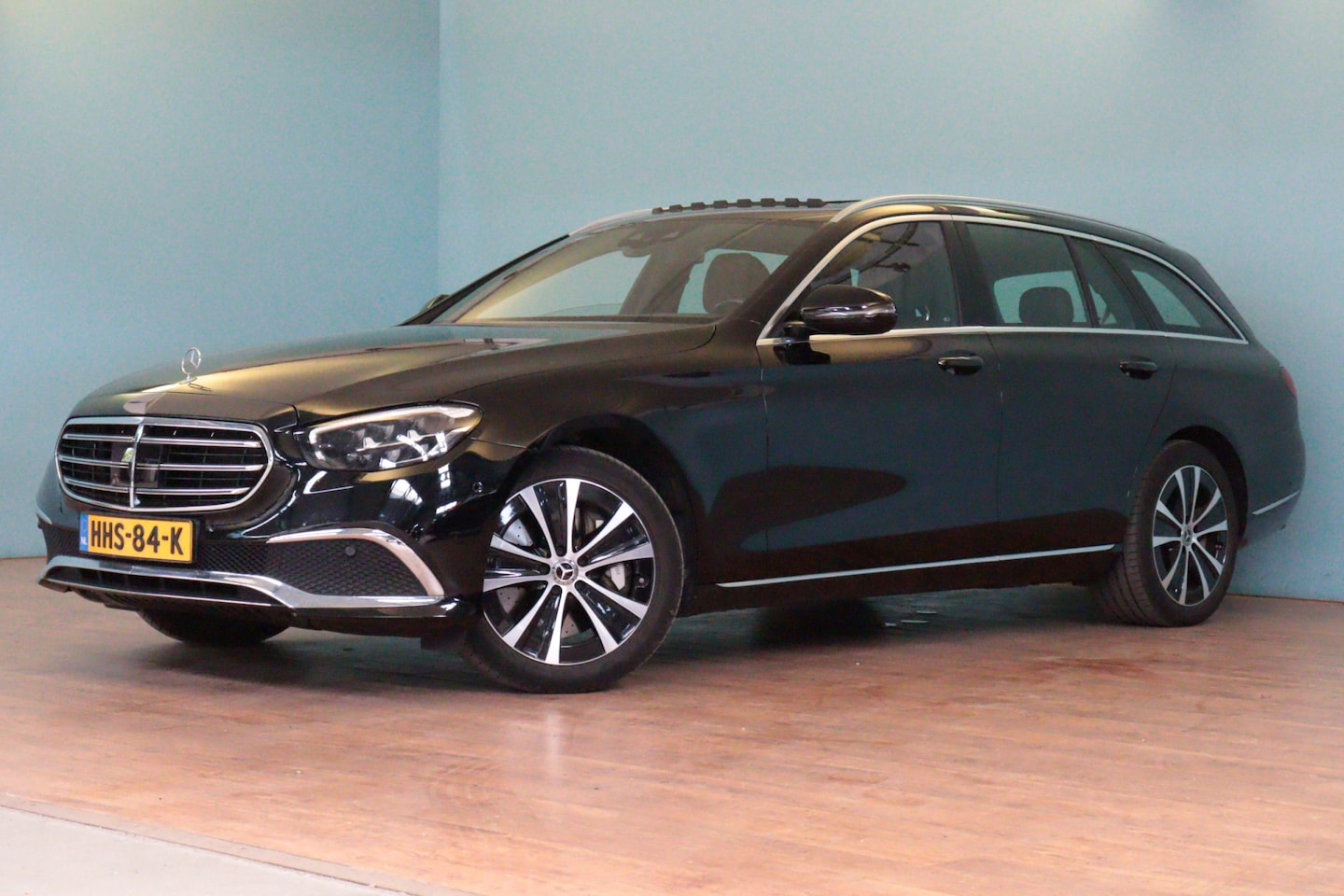 Mercedes-Benz E-klasse Estate - 300de Luxury Line | NAVI / APPCONNECT | CAMERA + PDC | ADAP CRUISE | STUUR / STOELVERW + M - AutoWereld.nl