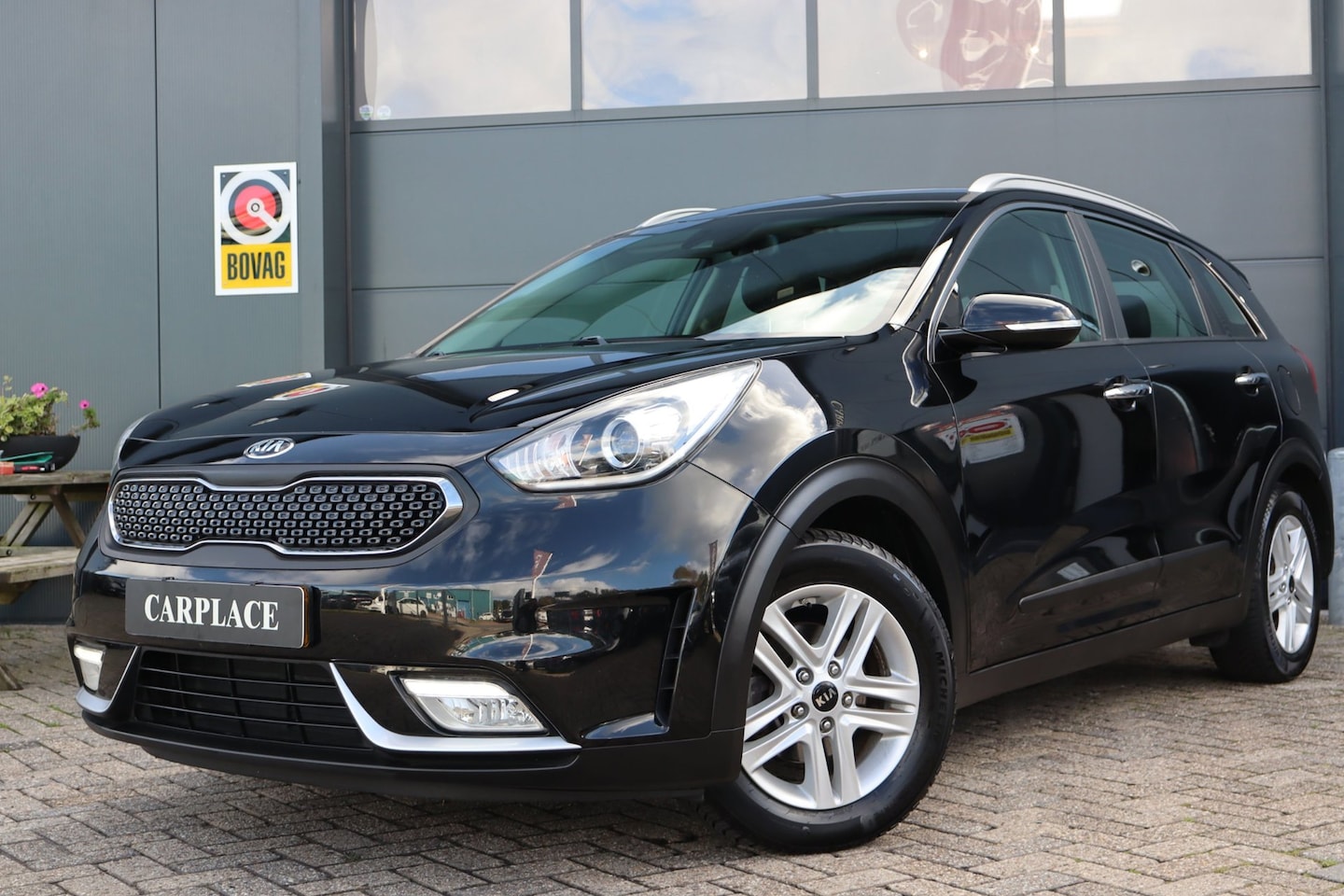 Kia Niro - 1.6 GDi Hybrid DynamicLine 1.6 GDi Hybrid DynamicLine - AutoWereld.nl