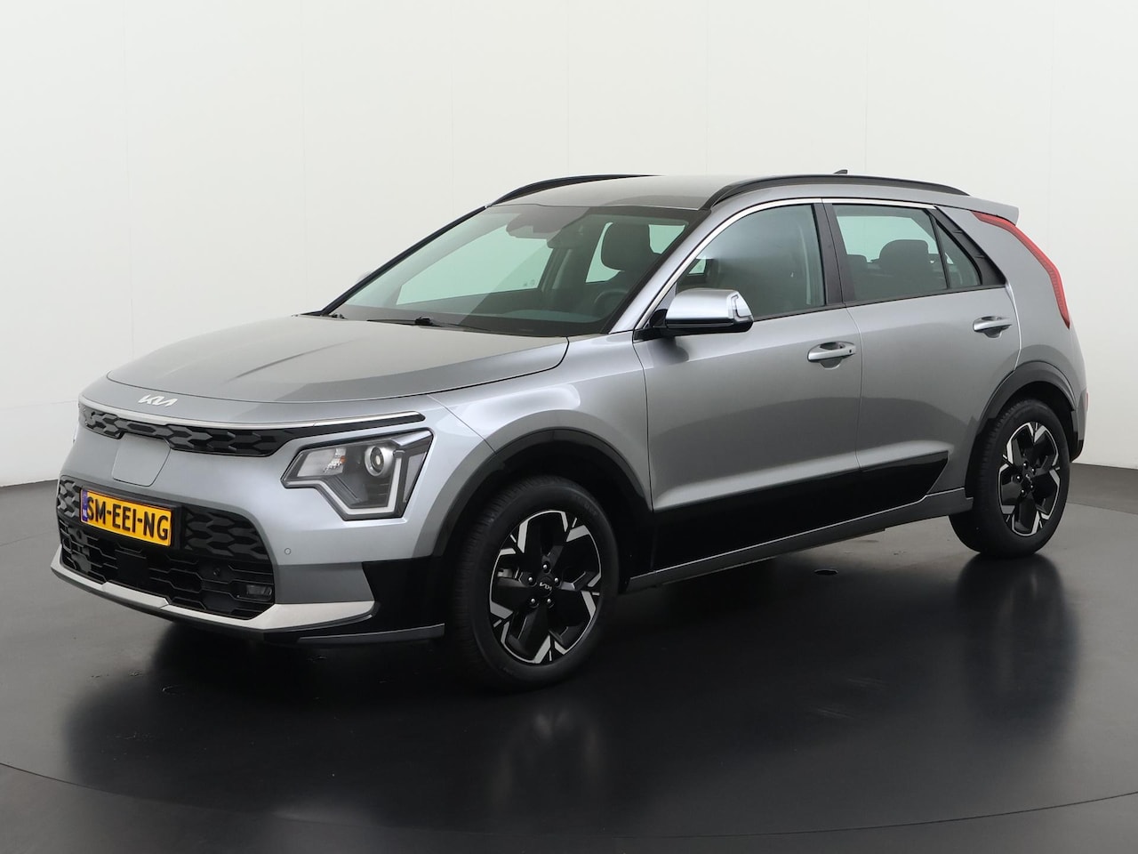 Kia Niro EV - DynamicLine 64.8 kWh | All-in 553,- Private Lease | Direct uit voorraad - AutoWereld.nl