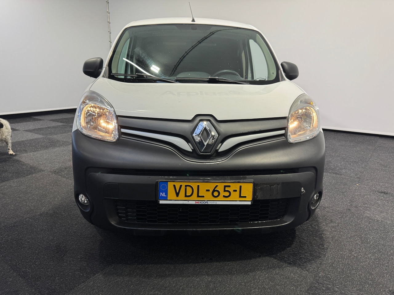 Renault Kangoo - 1.5dsl Euro 6 Schade aan zijkant - AutoWereld.nl
