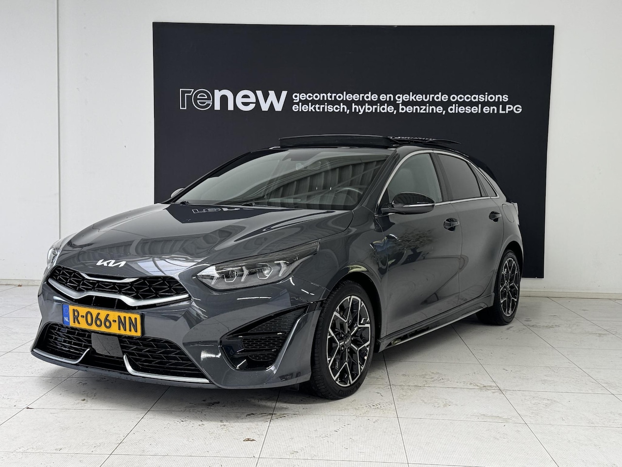 Kia Cee'd - Ceed 1.5 T-GDi GT-Line | Panormadak | Stuur + Stoelverwarming | Keyless | Camera | - AutoWereld.nl
