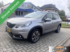Peugeot 2008 - 1.2 PureTech Allure zeer mooi