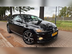 Volkswagen Polo - 1.0 TSI Comfortline Business 2018 NAP 17INCH