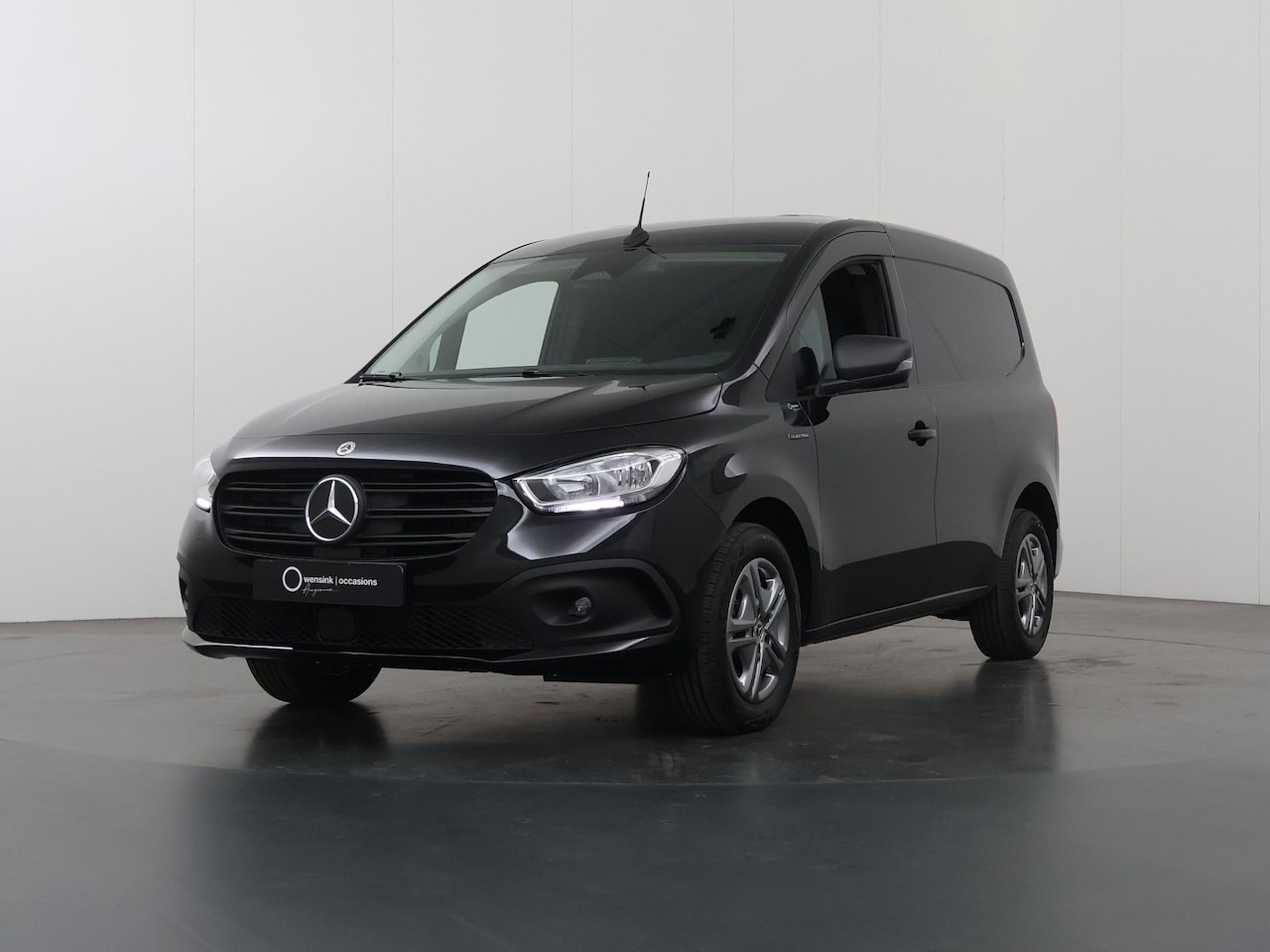 Mercedes-Benz eCitan - 112 Pro L1 51 kWh 112 Pro L1 51 kWh |, DC laden 75 kW | Airco | Dodehoekassistent | Multifunctioneel stuurwi - AutoWereld.nl