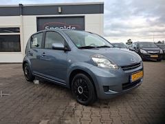 Daihatsu Sirion 2 - 1.3-16V Dealer onderhouden/Airco