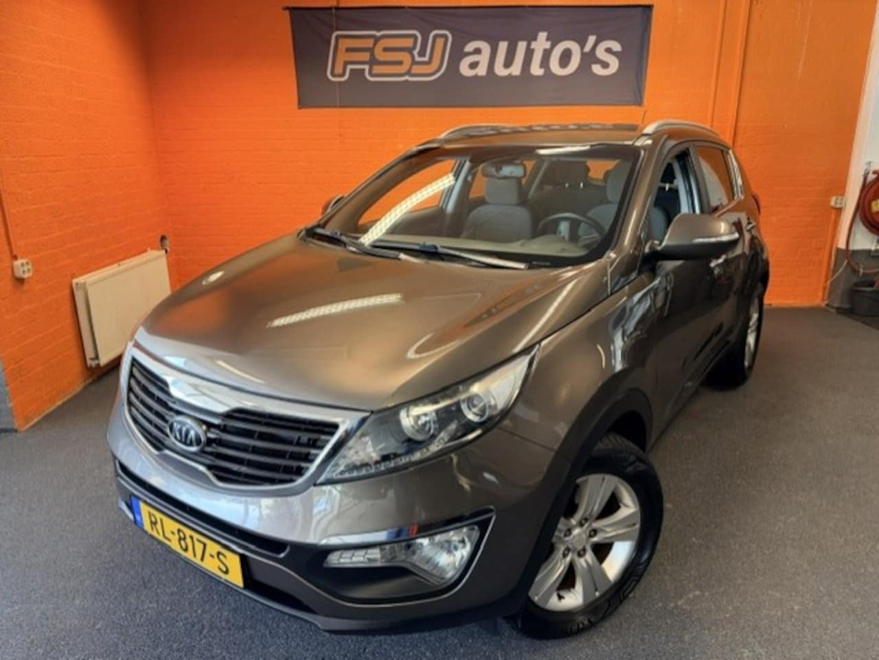 Kia Sportage - 1.6 GDI / X-ECUTIVE / PLUS-PACK / AIRCO!! - AutoWereld.nl