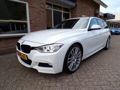 BMW 3-serie Touring - 328i High Executive M Pakket / Automaat / Leder / Panoramadak / Navi