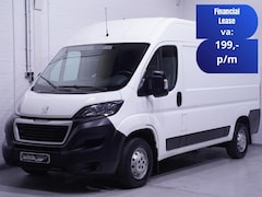 Peugeot Boxer - 2.2 BlueHDi 140 pk L2H2 Premium Navi, Camera Laadruimte Pakket, Trekhaak 2.500 kg, 3-Zits
