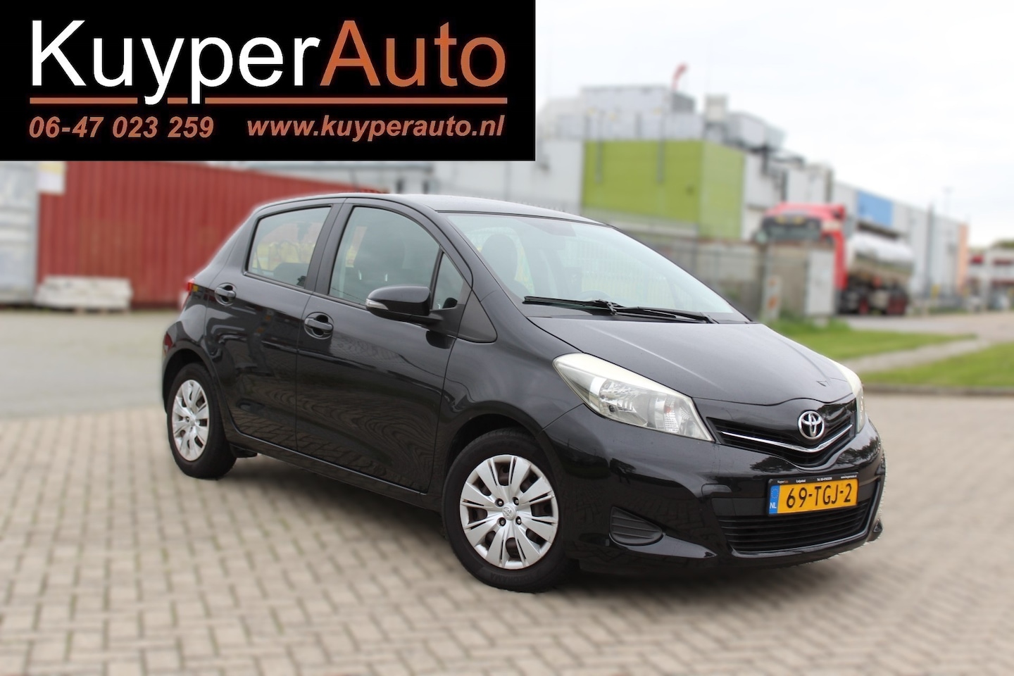 Toyota Yaris - 1.3 VVT-i Executive AUTOMAAT PANO CRUISE AIRCO CAMERA - AutoWereld.nl