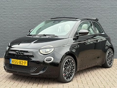 Fiat 500 C - La Prima 42 kWh SOH 96, 2% | Stoelverwarming | Cabrio | Sensoren Voor + Achter | Camera |
