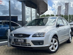 Ford Focus - 1.8-16V Ambiente Flexifuel 125PK | Trekhaak | Airco | Cruise Control | Elektrische Stoel |