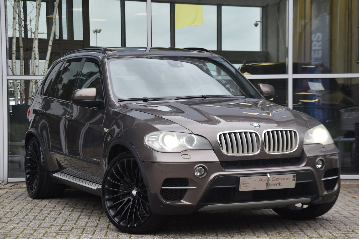 BMW X5 - XDrive50i High Executive Airco Leder Panorama dak Camera Soft Close Head-Up Youngtimer - AutoWereld.nl