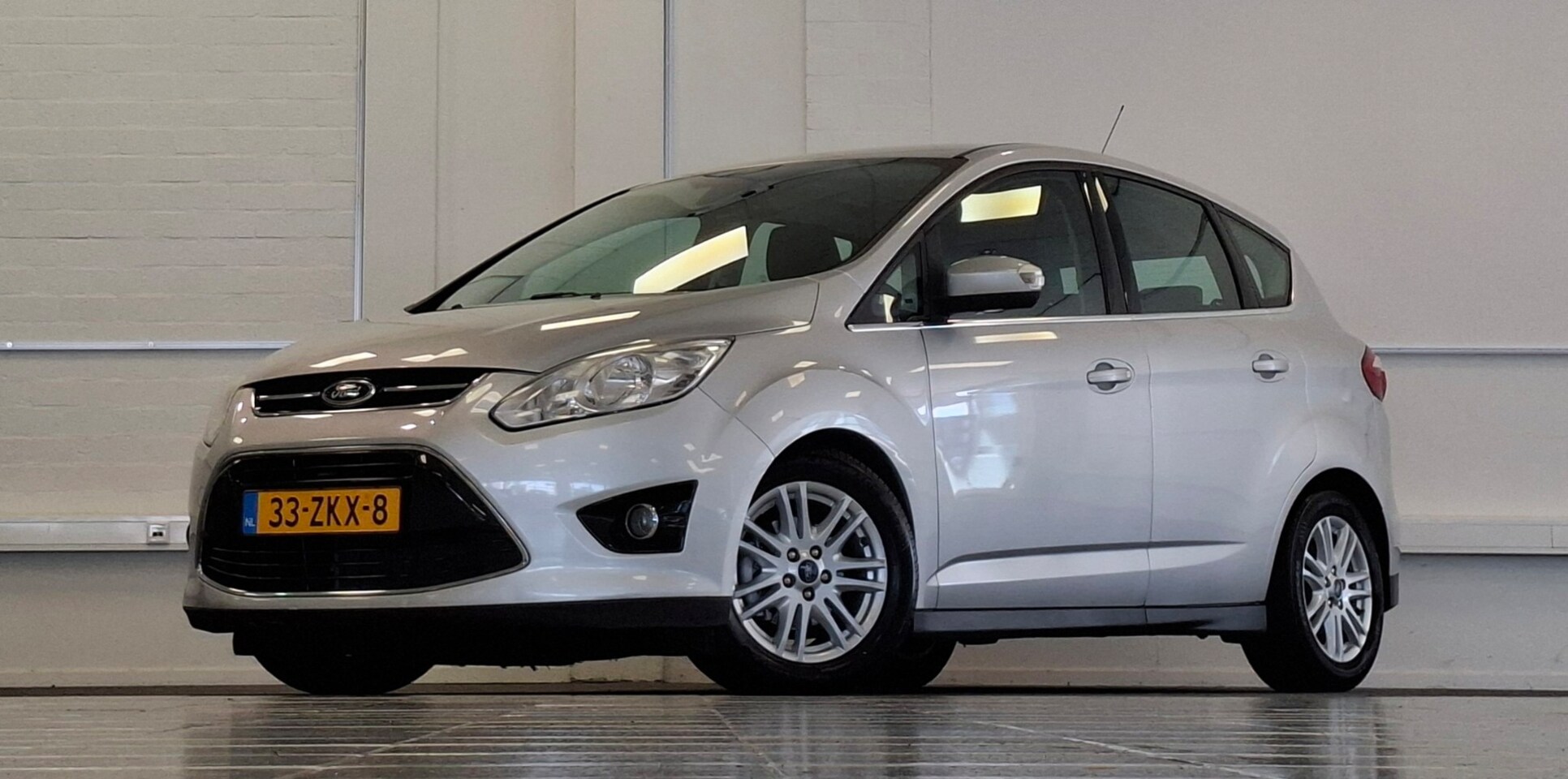 Ford C-Max - 1.0 Titanium Trekhaak Garantie - AutoWereld.nl