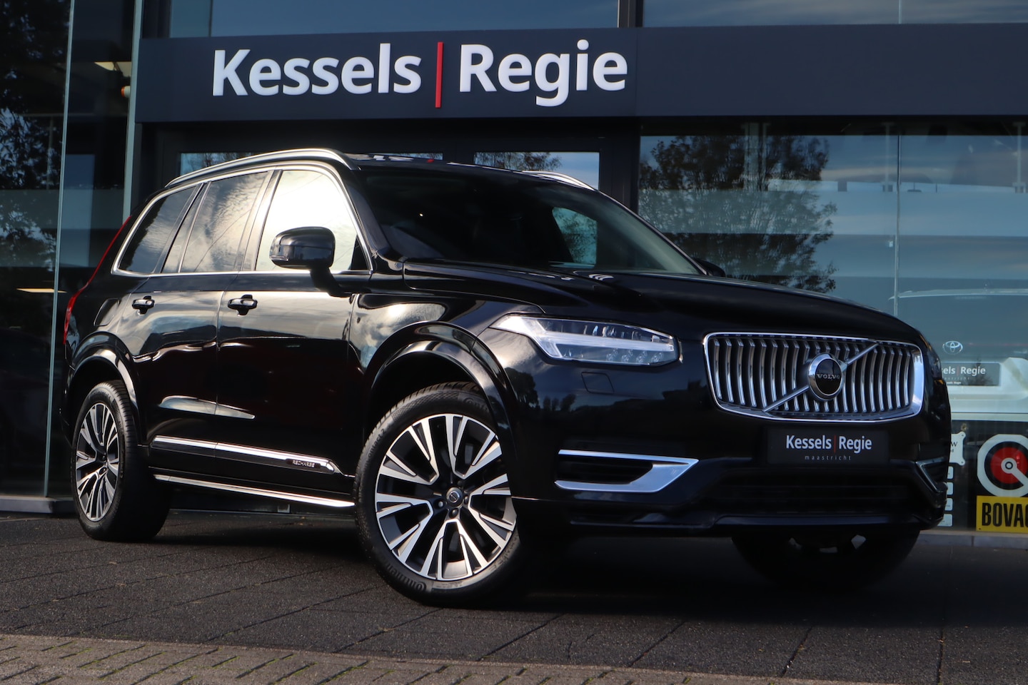 Volvo XC90 - 2.0 T8 Recharge AWD Inscription | Pano | Elec.trekhaak | Camera | Leer | Memory | H&K | AC - AutoWereld.nl