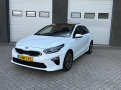 Kia Cee'd - CEED 1.4 T-GDi DynamicLine PANO/CAMERA/NAVI/VERWARMING/KOELING