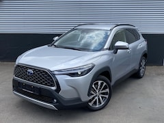 Toyota Corolla Cross - Hybrid 140 Dynamic edition Navigatie, Elektrische achterklep, LM Velgen, LMV, all-season b