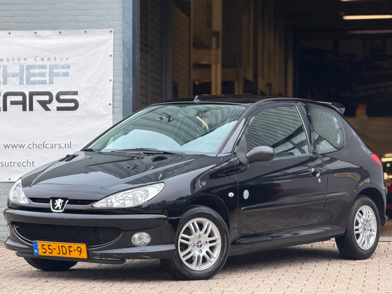 Peugeot 206 - 1.4|NAP|AIRCO|CRUISE|LAGEKM|3EIGENAAR|DISTRIBVV! - AutoWereld.nl