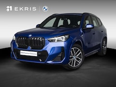 BMW iX1 - xDrive30 | M Sportpakket | Comfort Access | 18 inch | Sportstoelen | Driving Assistant Plu