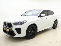 BMW X2 - sDrive20i M Sport -Massagestoel -Pano Dak -Trekhaak -Harman/Kardon -Driving Ass Plus -Elek