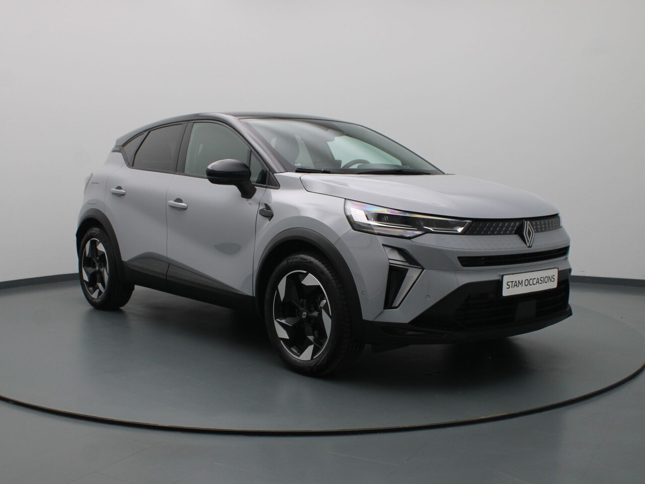 Renault Captur - 145pk E-Tech full hybrid techno Stoel-/stuurverw. | Trekhaak - AutoWereld.nl