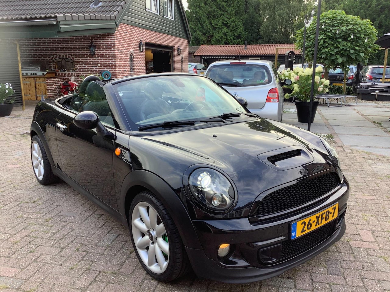 MINI Roadster - 1.6 Cooper S Chili Mini 1.6 Cooper S Chili (Cabrio) NIEUWE APK - AutoWereld.nl