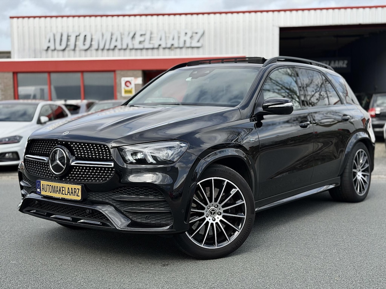 Mercedes-Benz GLE-Klasse - 350 de 4MATIC AMG LUCHTVERING PANO - AutoWereld.nl