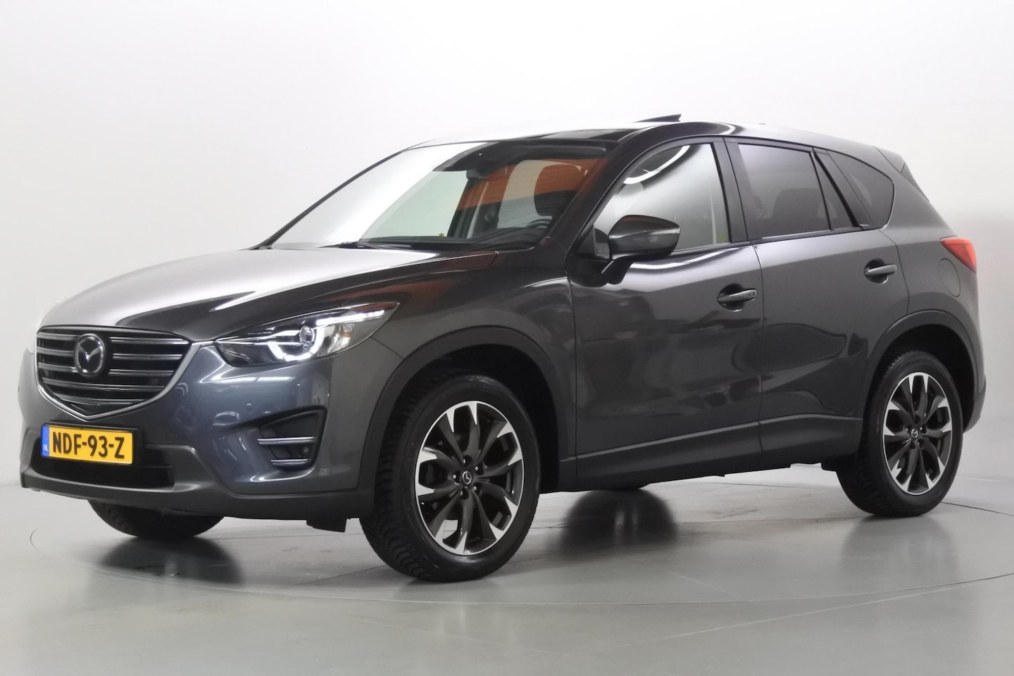 Mazda CX-5 - 2.5 192pk AWD Automaat Nakama Intense S-dak - AutoWereld.nl