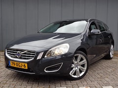 Volvo V60 - 1.6 T3 Momentum Echte DealerAuto&Onderhoud