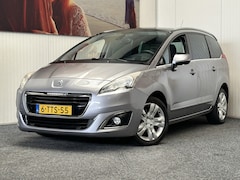 Peugeot 5008 - 1.6 THP ALLURE 7PERSOONS AUTOMAAT PANORAMADAK HEAD UP DISPLAY TREKHAAK ACHTERUITRIJ CAMERA
