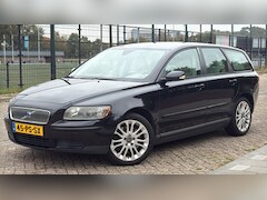 Volvo V50 - 2.5 T5 Summum