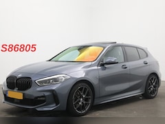 BMW 1-serie - 118i High Executive M-Sport Pano HUD H/K SHZ LrHZ Camera