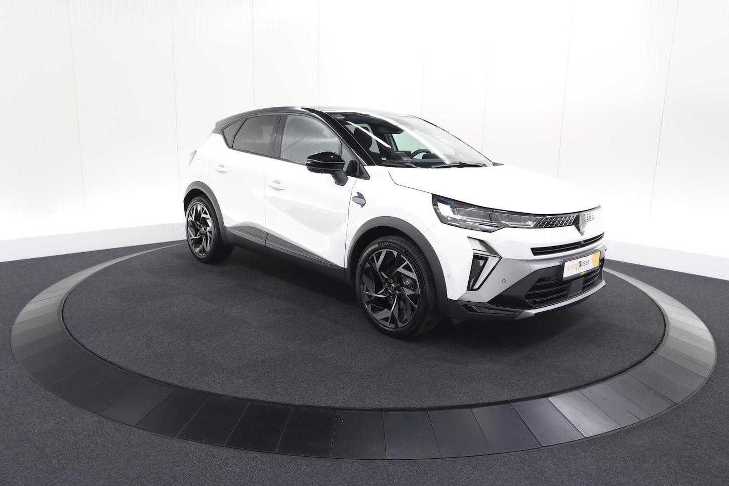 Renault Captur - 1.8 E-Tech full hybrid 160 esprit Alpine | 360 Camera | Adaptieve Cruise Control | Dodehoe - AutoWereld.nl