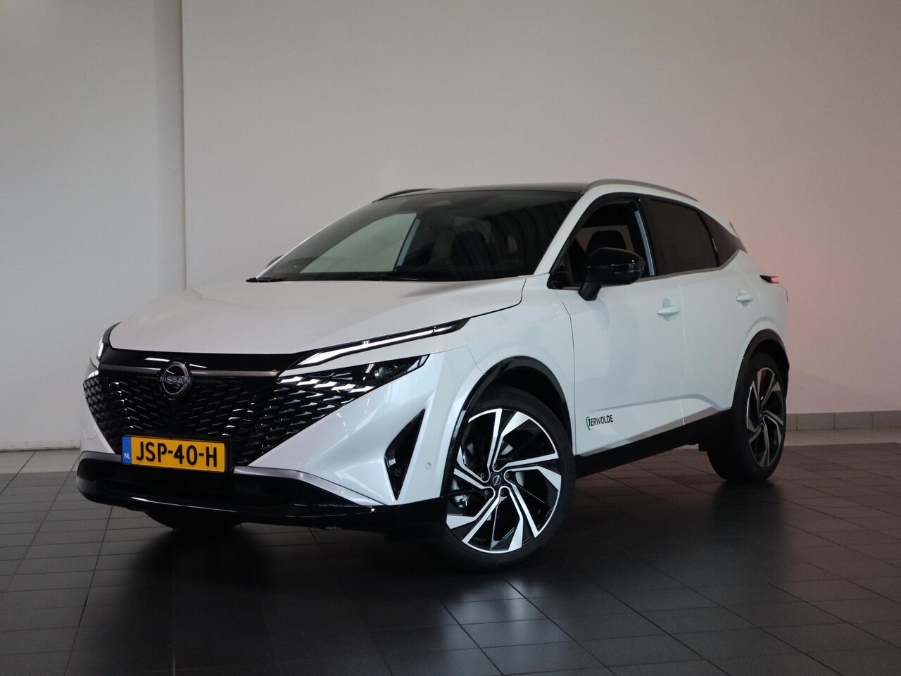 Nissan Qashqai - 1.5 e-Power Tekna Plus | Lederen Bekl. | Panoramadak | BOSE Audio | Head-Up | - AutoWereld.nl