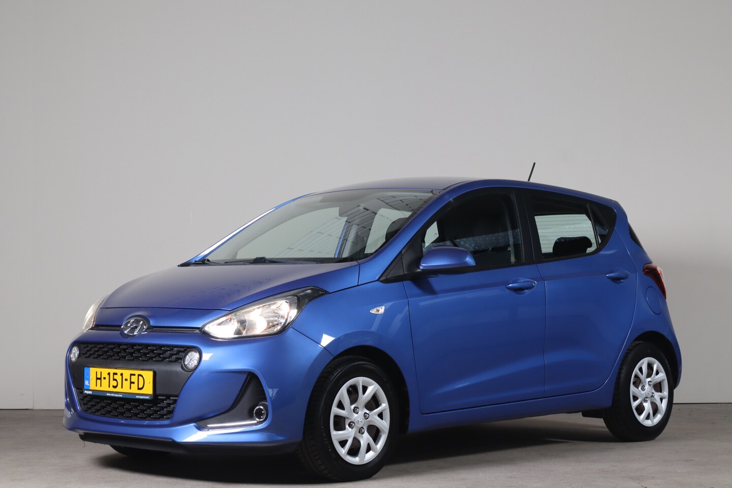 Hyundai i10 - 1.0i Comfort - NL- Auto!! Airco I Parkeersensor A I Apple - AutoWereld.nl