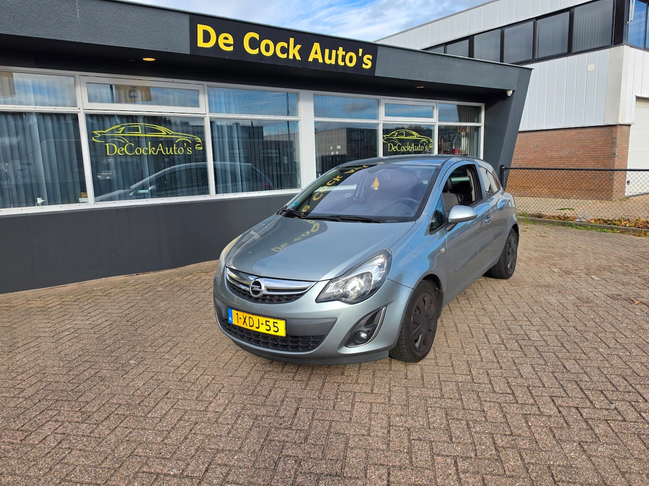 Opel Corsa - 1.4-16V Cosmo/TREKHAAK - AutoWereld.nl