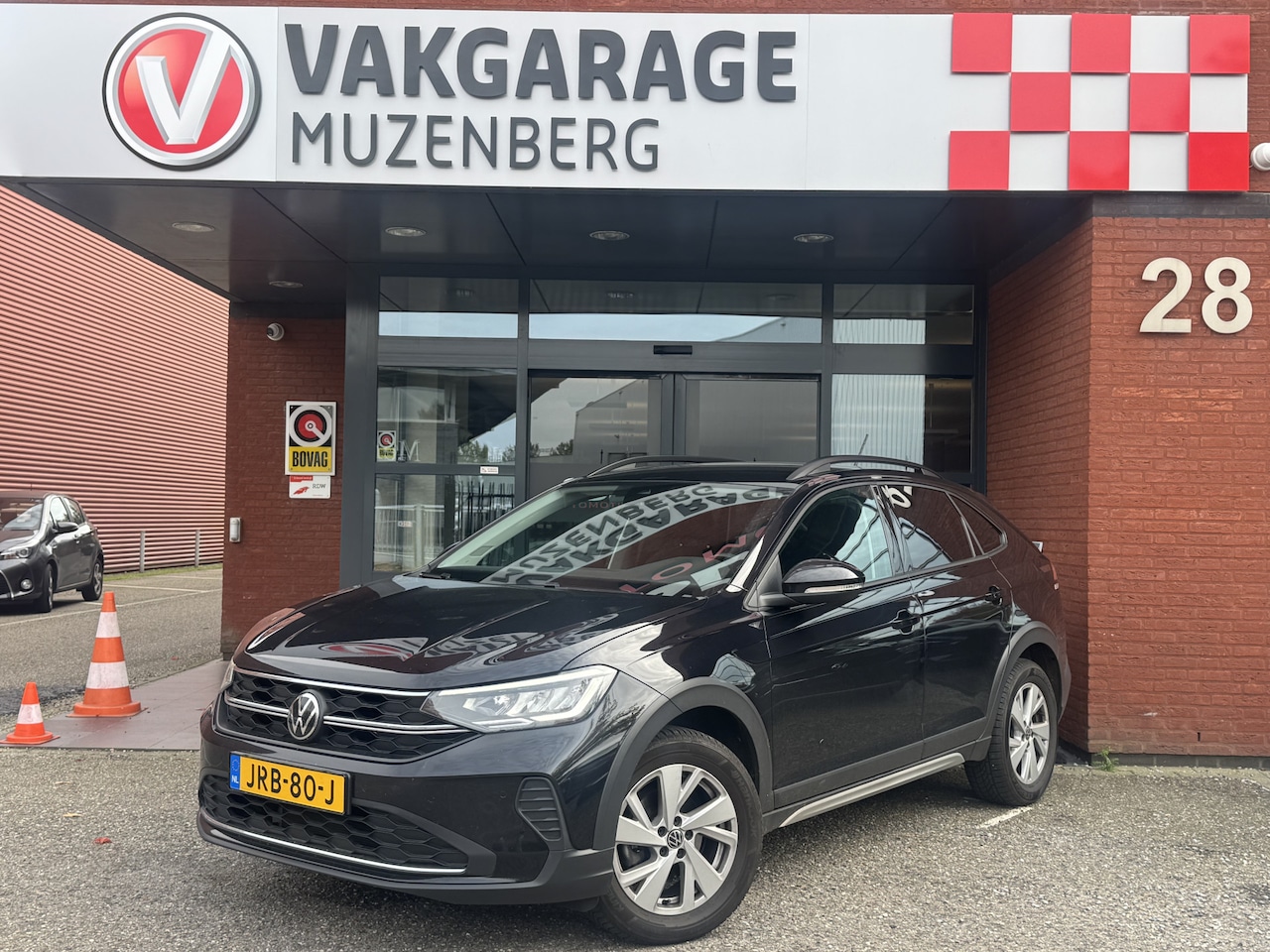 Volkswagen Taigo - 1.0 TSI Life Business // VIRTUAL COCKPIT // NAVI // PDC // CLIMA // STOELVERWARMING // APP - AutoWereld.nl