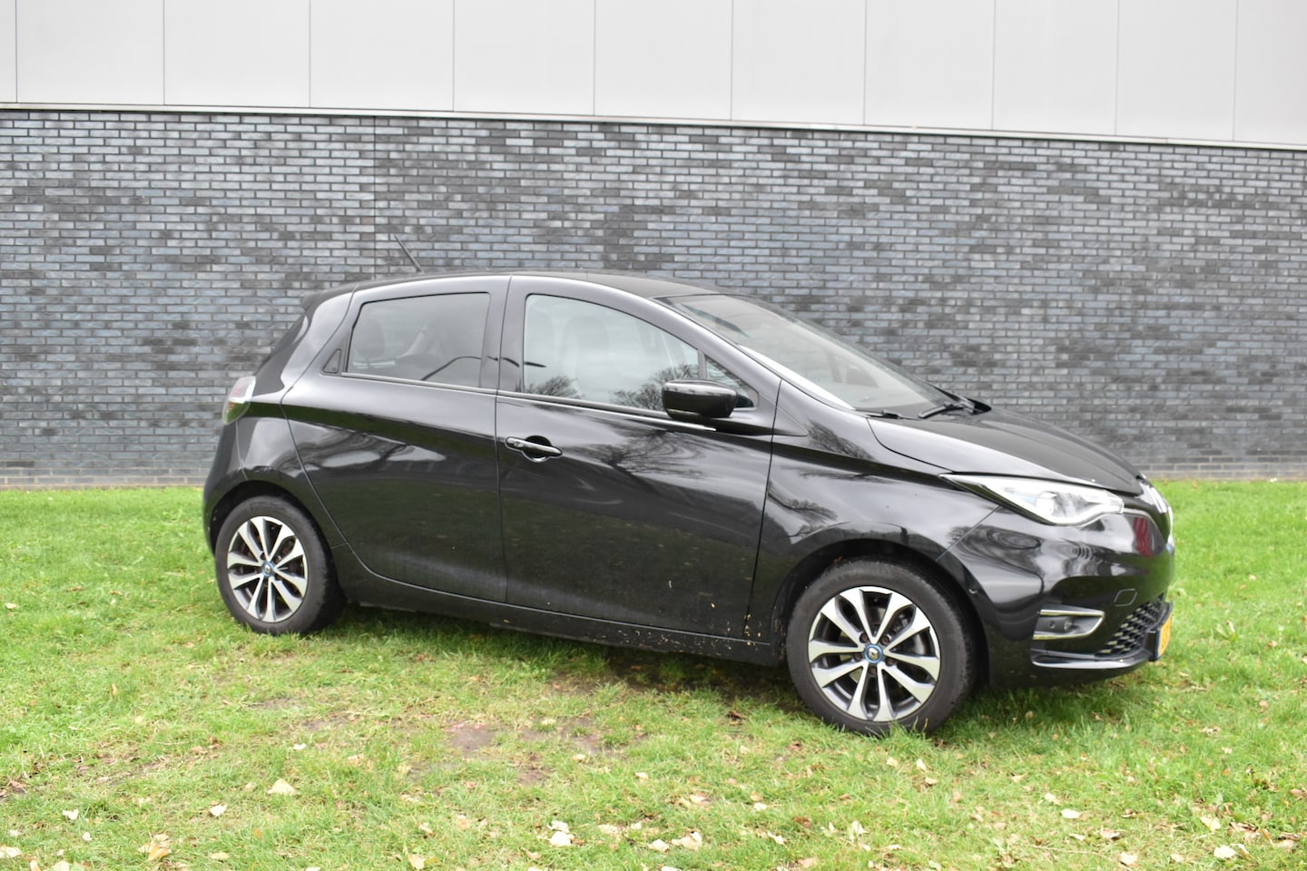 Renault Zoe - R135 Intens 52 kWh (ex Accu) Navigatie - AutoWereld.nl