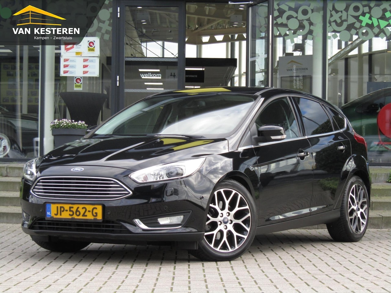 Ford Focus - 1.5 EcoBoost 150pk 5-deurs automaat Titanium Edition / Trekhaak / Navigatie / Camera / Cru - AutoWereld.nl