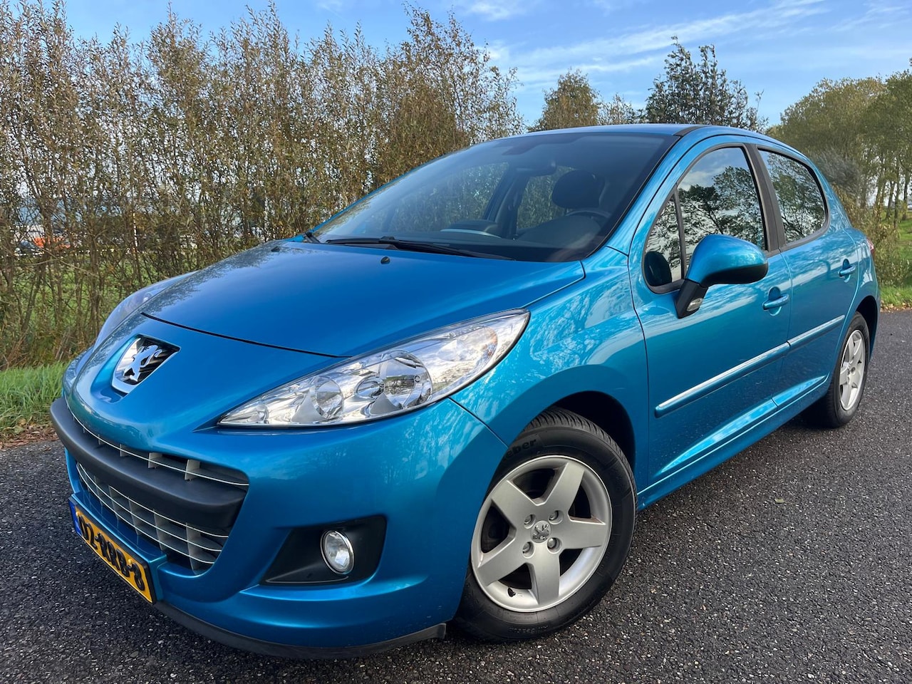 Peugeot 207 - 1.4 VTi Blue Lease Executive 1.4 VTi Blue Lease Executive - AutoWereld.nl