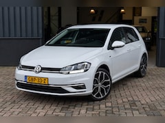 Volkswagen Golf - 1.0 TSI Highline DSG|CarPlay|Stoelverw|18inch