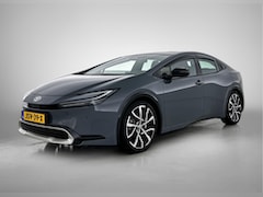 Toyota Prius - 2.0 Plug-in Executive | Navigatie | BLS | Stuur-Stoelverwarming |