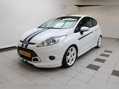 Ford Fiesta - 1.6 Metal - 135PK, Parkeensensor, Stoelverwarming en Climate Control