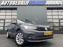 Volkswagen Tiguan - 1.5 TSI Life NL.Auto/Trekhaak/Facelift/150Pk/Carplay/Adaptive Cruise/Full Led/1Ste Eigenaa