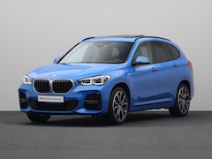 BMW X1 - xDrive25e High Executive Edition | Achteruitrijcamera | Head-Up Display | Driving Assistan
